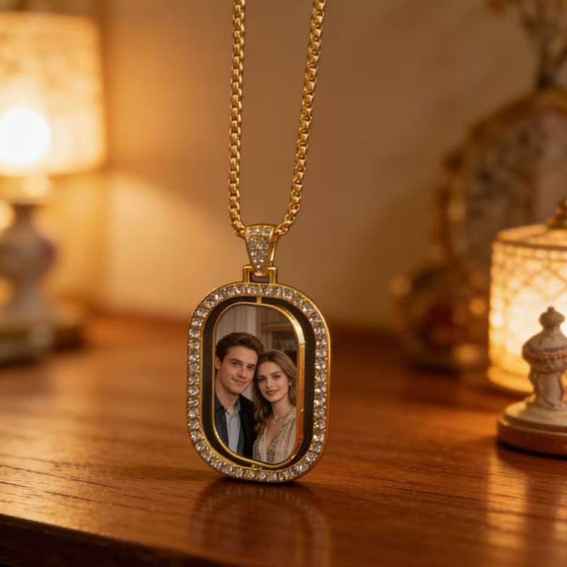 Personalized Custom Rectangula - Vintage Fashion Necklace avis et prix