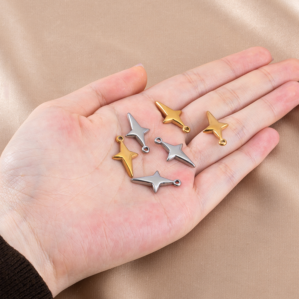 5 Pieces Stainless Steel Vinta - Vintage Fashion Necklace avis et prix