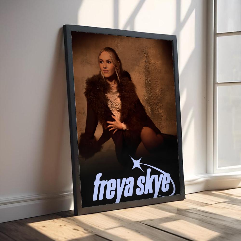 Singer F-Freya S-Skye Painting - Vintage Fashion Prints For Wall avis et prix