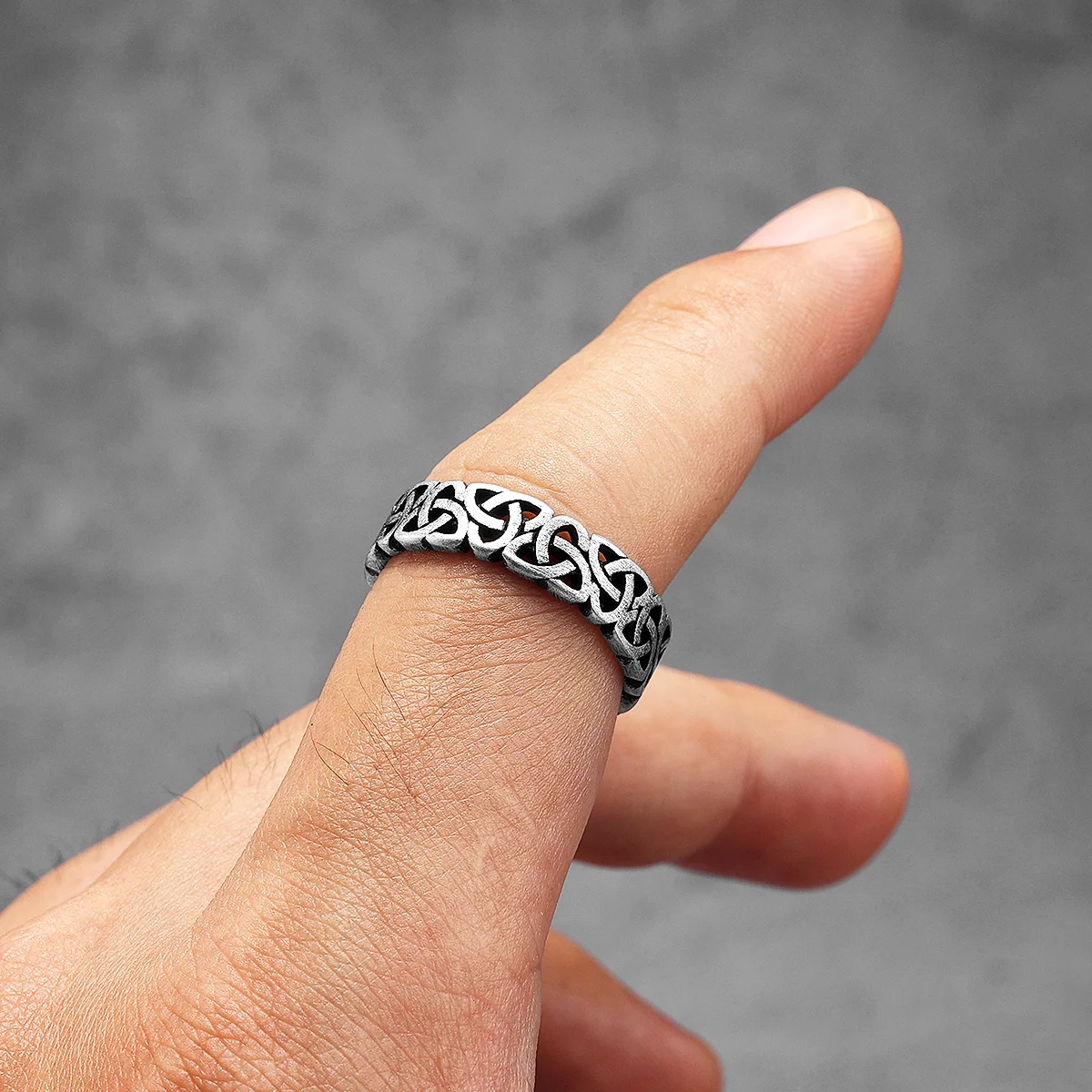 Hollow Celtic Knot Men Rings S - Vintage Fashion Newtown avis et prix