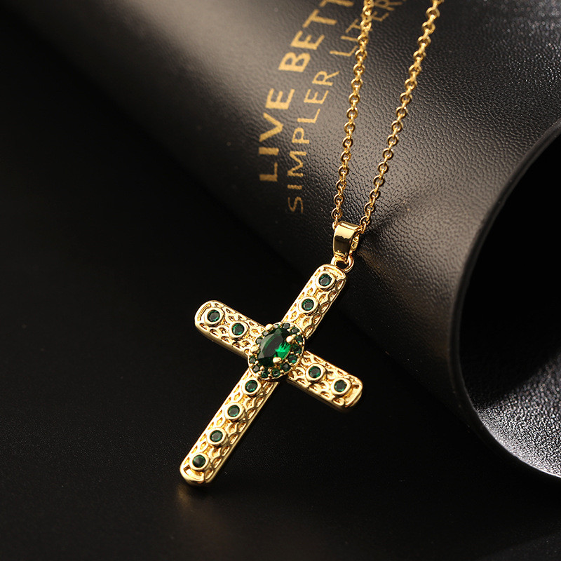 New Design Zircon Cross Pendan - Vintage Fashion Newtown avis et prix